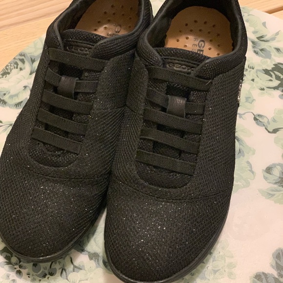 Geox Nebula Sneakers like new Black - Picture 4 of 9